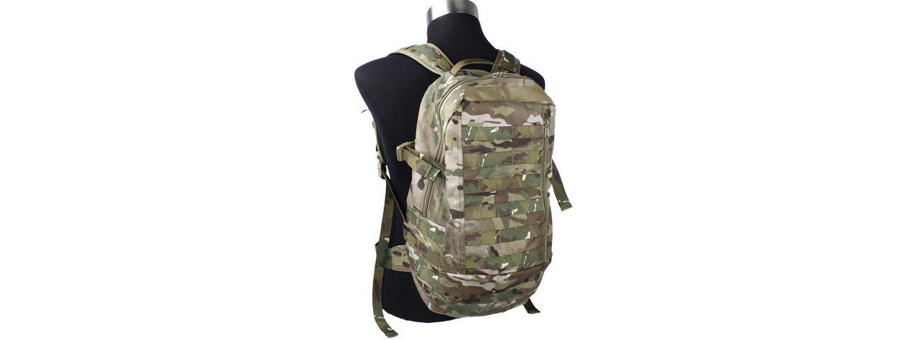 T1497-M MOLLE MARINE STYLE MED PACK (CAMO) - Click Image to Close